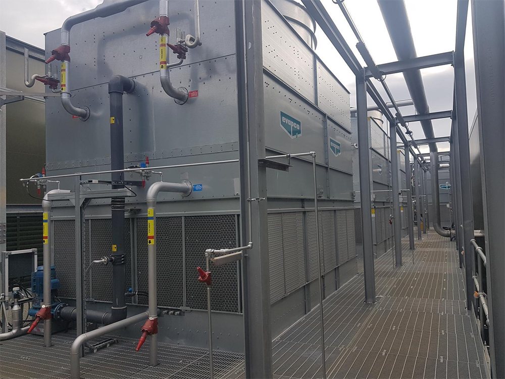 Case study Frozen chip Image 1 header - 9800kw-ammonia-glycol-plant-14